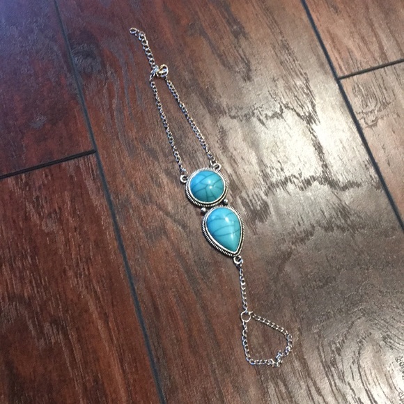 Boho Blue Stone Bracelet Finger Chain jewelry - Picture 2 of 7